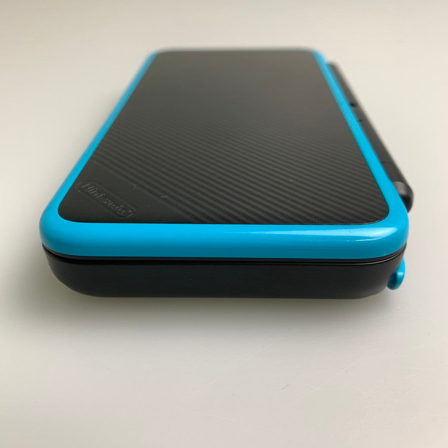【中古品】 New2DSLL 本体 ニンテンドー2DS LL 本体 ブラック×ターコイズ 任天堂 023-260308-SH-09-min 万代Net店