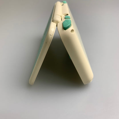 【中古品】 New2DSLL 本体 ニンテンドー2DS LL 本体 とびだせどうぶつの森 amiibo+パック仕様 任天堂 023-260308-SH-08-min 万代Net店