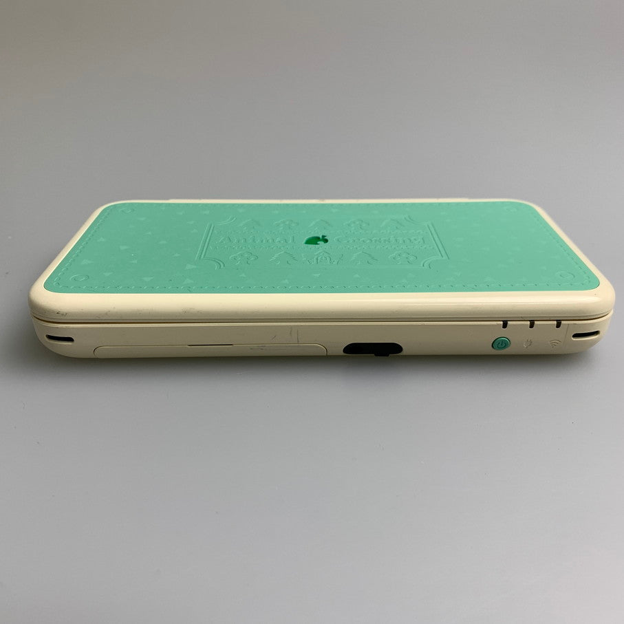 【中古品】 New2DSLL 本体 ニンテンドー2DS LL 本体 とびだせどうぶつの森 amiibo+パック仕様 任天堂 023-260308-SH-08-min 万代Net店