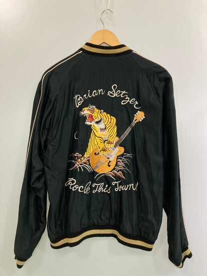 【中古品】【メンズ】 BRIAN SETZER ブライアン・セッツァー × TAILOR TOYO テーラー東洋 TT13330 SOUVENIR JACKET スーベニアジャケット 145-260314-zi-11-min サイズ：L カラー：ブラック 万代Net店