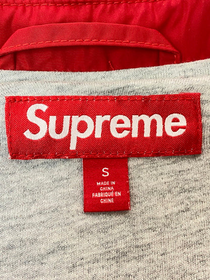 【中古品】【メンズ】 Supreme シュプリーム OLD ENGLISH ARC COACHES JACKET コーチジャケット ライトアウター 149-260305-AS-14-min サイズ：S カラー：レッド 万代Net店