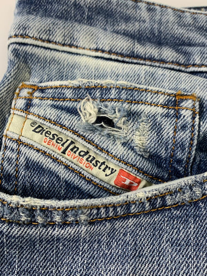 【中古品】【メンズ】 DIESEL ディーゼル REGULAR JEANS 09L34 レギュラージーンズ デニムパンツ ボトムス 152-260312-SH-18-min サイズ：W26 L30 カラー：インディゴ 万代Net店