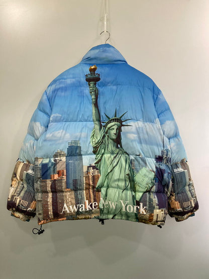 【中古品】【メンズ】 AWAKE NY × TOMMY JEANS PUFFER JACKET アウェイクニューヨーク トミージーンズ パファージャケット アウター 142-260313-yn-24-min サイズ：XL カラー：ライトブルー/ブラック 万代Net店