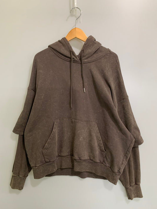 【中古品】【メンズ】 INTODUSK イントゥダスク LAYERED HOODIE レイヤードフーディー パーカー トップス 140-260312-SH-12-min サイズ：M カラー：ブラウンミスト 万代Net店