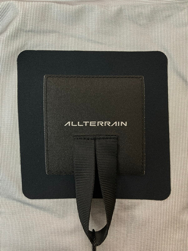 【中古美品】【メンズ】 DESCENTE ALLTERRAIN デサント オルテライン DU6SWBA1M HARDSHELL JACKET CREAS ハードシェルジャケット 144-260314-zi-09-min サイズ：L カラー：ブラック 万代Net店