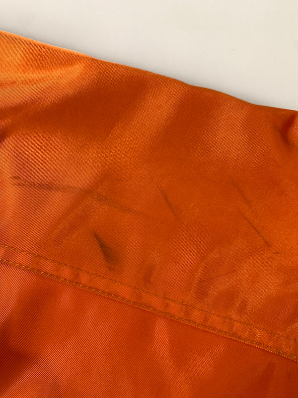 【中古品】【メンズ】 JORDAN BRAND ジョーダン ブランド M J BRK CLGTE VRSTY JKT ジャケット スタジアムジャンパー スタジャン 上着 アウター 148-260812-hu-22-min サイズ：XL カラー：ブラック/オレンジ 万代Net店