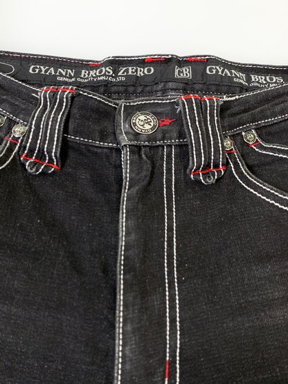 【中古品】【メンズ】 GYANN BROS.ZERO ROAD RUNNER ギャンブローズゼロ ロードランナー コラボ 刺繍 デニムパンツ メンズ ボトムス 156-260704-hu-11-min サイズ：85 カラー：ブラック 万代Net店