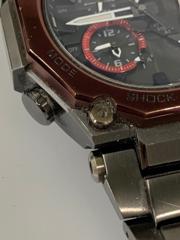 【中古品】【メンズ】 G-SHOCK ジーショック MTG-B2000BD-1A4JF アナログ ソーラー 腕時計 196-260327-jt-01-min カラー：ブラック/レッド 万代Net店