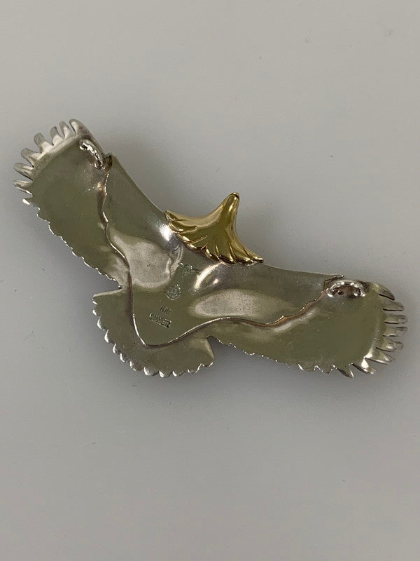 【中古品】【メンズ】 TADY&KING タディキング 頭金 大イーグル ペンダントトップ 191-260327-jt-07-min カラー：ゴールド/シルバー 万代Net店