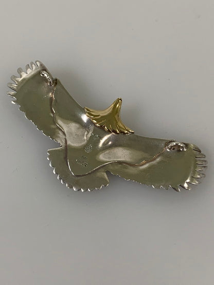 【中古品】【メンズ】 TADY&KING タディキング 頭金 大イーグル ペンダントトップ 191-260327-jt-07-min カラー：ゴールド/シルバー 万代Net店