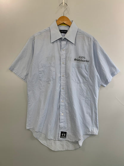 【中古品】【メンズ】 THE DRIVEN ザ ドリブン 100% SKATEBOARDS WORK SHIRT スケートボード ワークシャツ 半袖 メンズ ショートスリーブ 142-260630-hu-11-min カラー：ライトブルー系 万代Net店