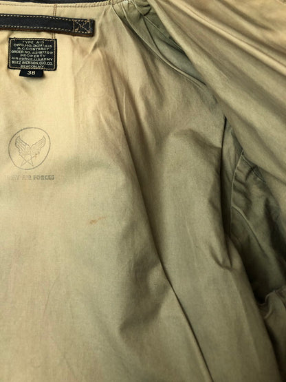 【現状渡し品】【メンズ】 Buzz Rickson's バズリクソンズ TYPE A-2 FLIGHT JACKET M83086 フライト ジャケット メンズ アウター レザー 赤リブ 145-260324-em-10-min サイズ：38 カラー：チャコール 万代Net店