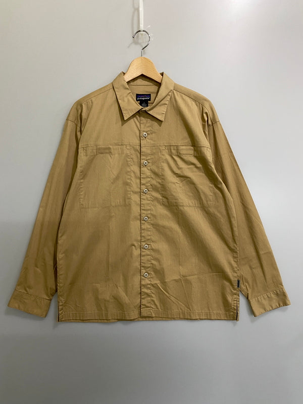 【中古品】【メンズ】 PATAGONIA パタゴニア 90S BUTTON UP L S SHIRT 90年代 ボタンアップ エルエス シャツ メンズ 長袖シャツ ヴィンテージ 144-260702-hu-29-min サイズ：Ｓ カラー：ベージュカーキ系 万代Net店