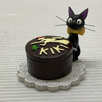【中古品】 魔女の宅急便 小物入れ キキ チョコケーキ アクセサリーケース スタジオジブリ 黒猫 039-260703-em-20-min 万代Net店