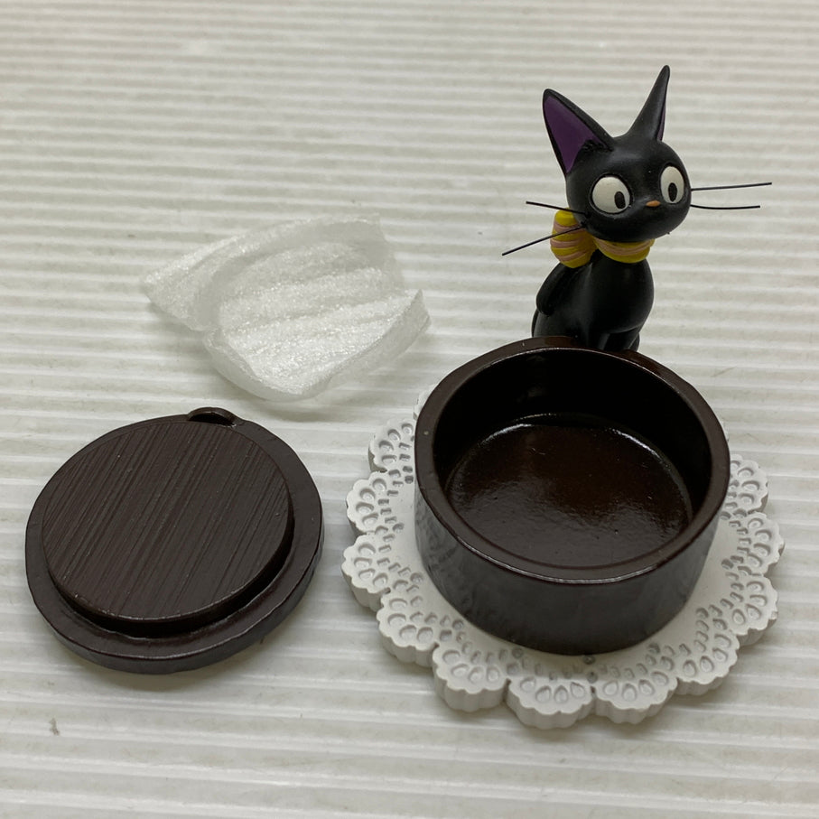 【中古品】 魔女の宅急便 小物入れ キキ チョコケーキ アクセサリーケース スタジオジブリ 黒猫 039-260703-em-20-min 万代Net店