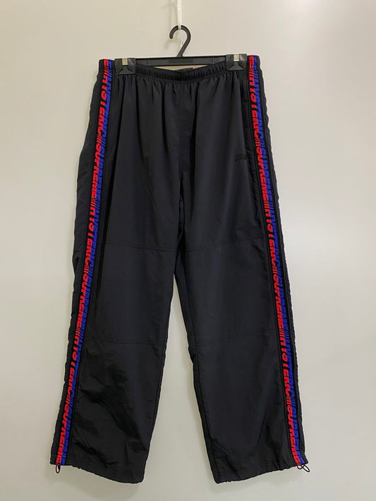 【中古品】【メンズ】 Supreme シュプリーム × HYSTERIC GLAMOUR ヒステリックグラマー TRACK PANTS トラックパンツ ボトムス 149-260327-SH-19-min サイズ：XL カラー：ブラック 万代Net店