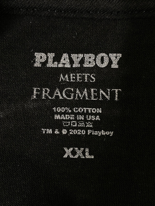 【中古品】【メンズ】 FRAGMENT DESIGN フラグメントデザイン × PLAYBOY PRINT TEE プレイボーイ プリントTシャツ 半袖Tシャツ トップス 142-260623-yn-05-min サイズ：XXL カラー：ブラック 万代Net店