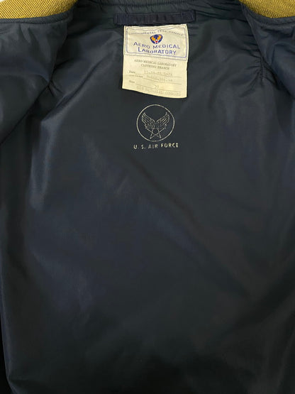 【中古品】【メンズ】 TOYS MCCOY トイズマッコイ L-2A U.S.AIR FORCE FLIGHT JACKET 11-23-51 L-2A U.S.エアフォース フライトジャケット アウター 145-260327-SH-20-min サイズ：38 カラー：エアフォースブルー 万代Net店