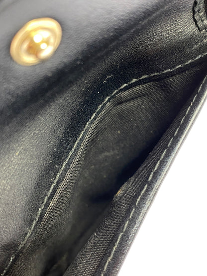 【中古品】【メンズ/レディース】 JIMMY CHOO ジミーチュウ JC LOGO 二つ折り財布 181-260713-KS-09-min カラー：ブラック 万代Net店
