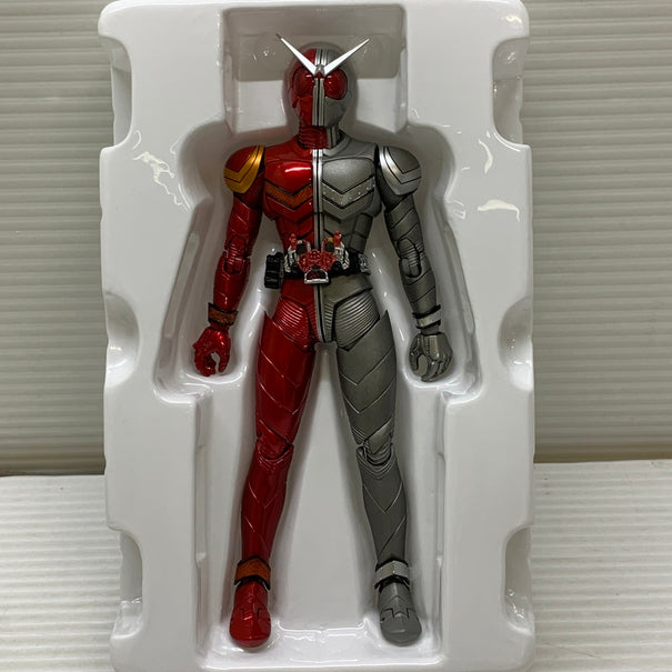 【中古品】 S.H.F 真骨彫製法 仮面ライダーW ヒートメタル フィギュア バンダイ フィギュアーツ 魂ウェブ商店 042-260619-em-24-min 万代Net店