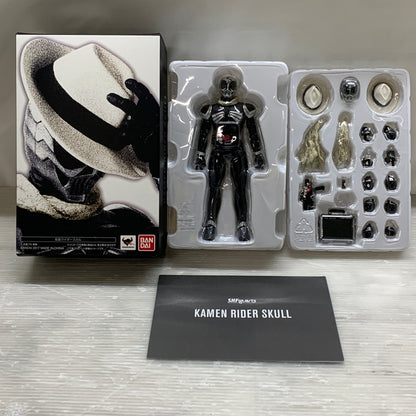 【中古品】 S.H.F 真骨彫製法 仮面ライダースカル フィギュア バンダイ フィギュアーツ 特撮 魂ウェブ商店 042-260619-em-17-min 万代Net店