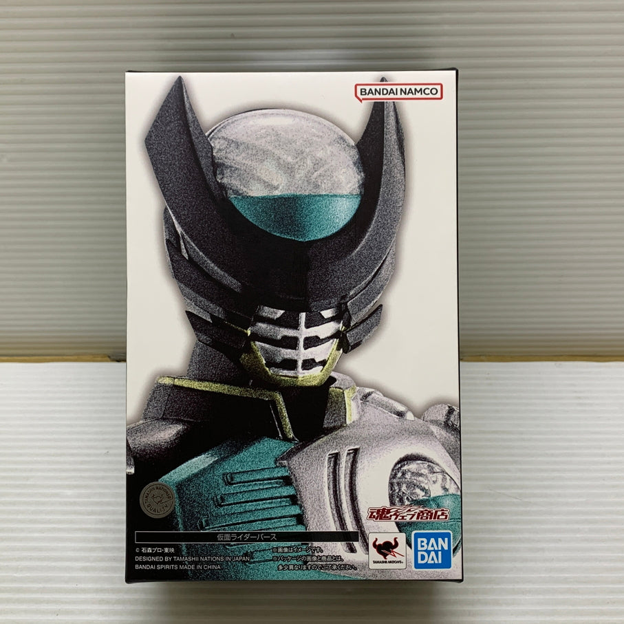 【中古美品】 S.H.F 真骨彫製法 仮面ライダーバース フィギュア バンダイ 魂ウェブ商店 042-260703-em-13-min 万代Net店