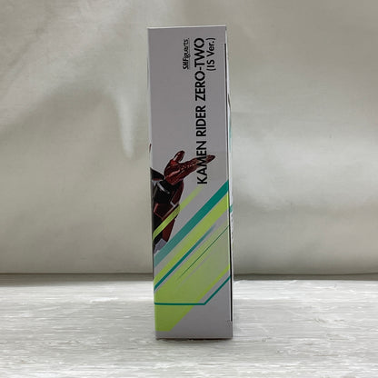 【中古品】 S.H.F 仮面ライダーゼロツー (イズver.) フィギュアーツ バンダイナムコ 魂ウェブ商店 セロワン フィギュア 042-260924-em-08-min 万代Net店