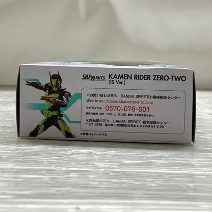 【中古品】 S.H.F 仮面ライダーゼロツー (イズver.) フィギュアーツ バンダイナムコ 魂ウェブ商店 セロワン フィギュア 042-260924-em-08-min 万代Net店