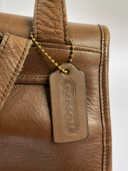【現状渡し品】【レディース】 OLD COACH オールド コーチ LEATHER BACKPACK レザーバックパック 180-260402-zi-22-min カラー：ブラウン 万代Net店