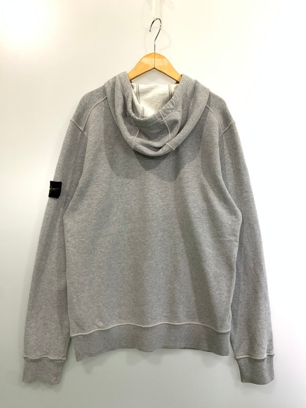 【現状渡し品】【メンズ】 STONE ISLAND ストーンアイランド 731564120 BRUSHED COTTON HOODIE ブラッシュドコットンフーディー 141-260402-zi-02-min サイズ：L カラー：グレー 万代Net店