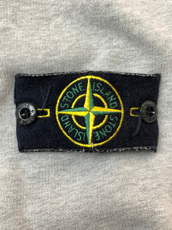 【現状渡し品】【メンズ】 STONE ISLAND ストーンアイランド 731564120 BRUSHED COTTON HOODIE ブラッシュドコットンフーディー 141-260402-zi-02-min サイズ：L カラー：グレー 万代Net店