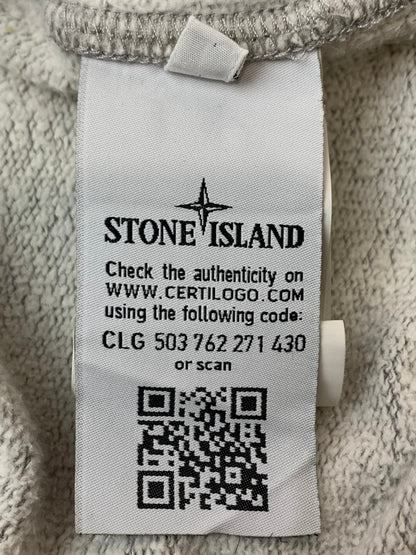 【現状渡し品】【メンズ】 STONE ISLAND ストーンアイランド 731564120 BRUSHED COTTON HOODIE ブラッシュドコットンフーディー 141-260402-zi-02-min サイズ：L カラー：グレー 万代Net店