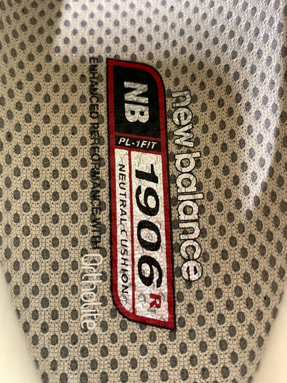 【未使用品】【メンズ】 NEW BALANCE ニューバランス M1906RQ 1906R 靴 シューズ スニーカー 162-260407-AS-18-min サイズ：27cm カラー：ホワイト/グレー/グリーン 万代Net店