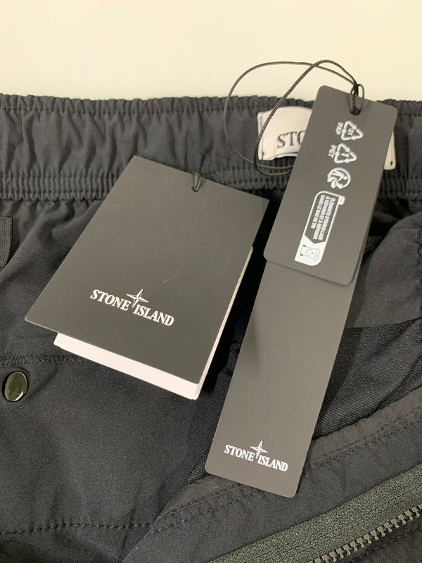 【中古品】【メンズ】 STONE ISLAND ストーンアイランド L1S153100048S0375 PATCH DETAIL TRACK PANTS パッチディテール トラックパンツ メンズ ボトムス 152-260407-KS-03-min サイズ：W32 カラー：ブラック 万代Net店