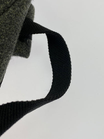 【中古品】【メンズ/レディース】 MONCLER モンクレール ZAINO WOOL BACKPACK ザイノ ウール バックパック RN116347 カバン 188-260410-jt-08-min カラー：グレー 万代Net店