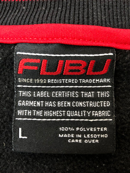 【現状渡し品】【メンズ】 FUBU フブ SPORTS COLLECTION SWEATSHIRT スウェットシャツ Vネック 146-260415-AS-22-min サイズ：L カラー：ブラック 万代Net店