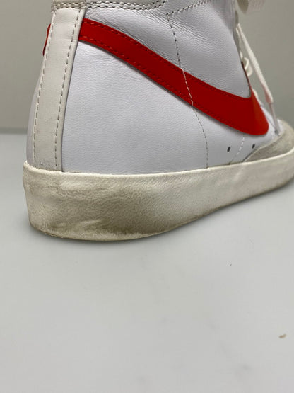 【中古品】【メンズ】 NIKE ナイキ BLAZER MID VINTAGE 77 BQ6806-600 ブレーザー ミッド ビンテージ 靴 シューズ スニーカー SNEAKER 160-260414-KS-16-min サイズ：27.5cm US9.5 カラー：HABANERO RED 万代Net店
