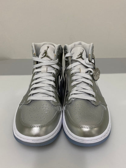 【中古美品】【メンズ】 NIKE ナイキ AIR JORDAN 1 HIGH GOLF GIFT GIVING FD6815-001 エアジョーダン1 ハイ ゴルフ ギフト ギヴィング 靴 シューズ スニーカー 160-260414-KS-18-min サイズ：27cm US9 カラー：シルバー 万代Net店