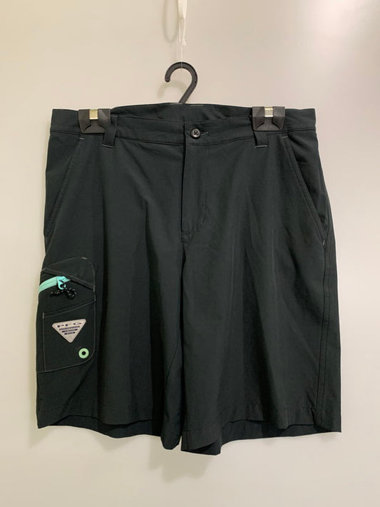 【中古品】【メンズ】 Columbia コロンビア PFG TERMINAL TACKLE SHORT ピーエフジー ターミナルタックル ショーツ メンズ ショートパンツ ボトムス 155-260416-KS-10-min サイズ：34W10L カラー：ブラック 万代Net店
