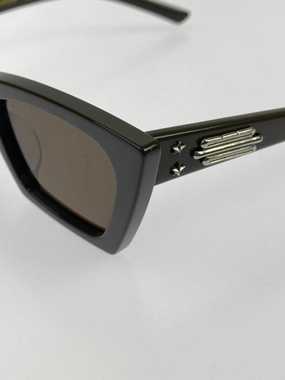 【中古品】【レディース】 GENTLE MONSTER x JENNIE BABY PONY-BR3 SUNGLASSES ジェントルモンスター ジェニー ベビー ポニー サングラス アイウェア 203-260417-yn-23-min サイズ：53□21 146 カラー：ブラウン 万代Net店