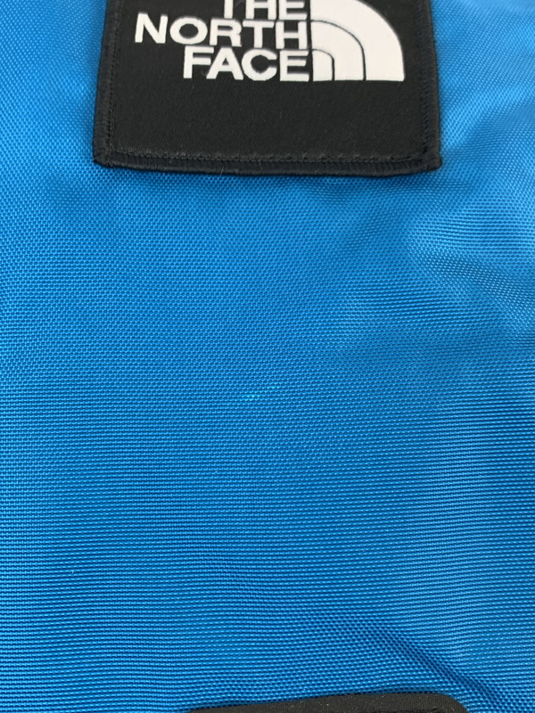 【中古品】【メンズ/レディース】 THE NORTH FACE ザ・ノース・フェイス HOT SHOT BACK PACK NF0A3KYJ ホットショット バックパック リュックサック デイパック カバン 188-260424-em-19-min カラー：ブルー系 万代Net店