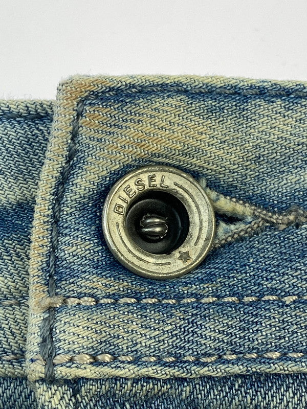 【現状渡し品】【メンズ】 DIESEL ディーゼル BUSTER JEANS 084CM バスター ジーンズ メンズ ボトムス デニムパンツ 152-260428-KS-28-min サイズ：W33 L32 カラー：ブルー 万代Net店