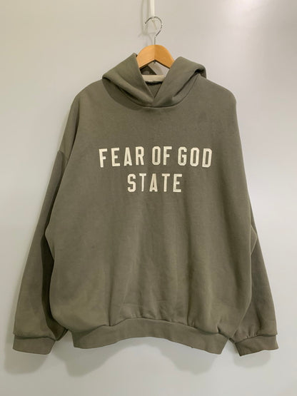 【中古品】【メンズ】 FEAR OF GOD ESSENTIALS フィア オブ ゴッド エッセンシャルズ STATE HOODIE ステート フーディー パーカー メンズ トップス 142-260424-em-35-min サイズ：S カラー：カーキ 万代Net店