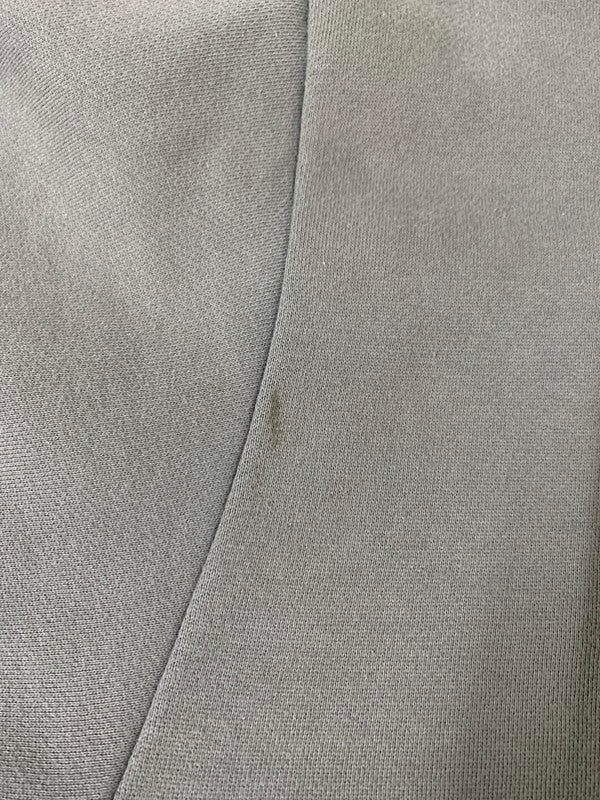【中古品】【メンズ】 FEAR OF GOD ESSENTIALS フィア オブ ゴッド エッセンシャルズ STATE HOODIE ステート フーディー パーカー メンズ トップス 142-260424-em-35-min サイズ：S カラー：カーキ 万代Net店