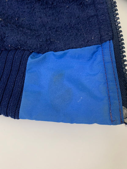【現状渡し品】【メンズ】 PATAGONIA パタゴニア 80S デカタグ SHELLED SYNCHILLA JACKET 1980年代 シェルド シンチラ ジャケット メンズ アウター 144-260421-KS-22-min カラー：ブルー 万代Net店