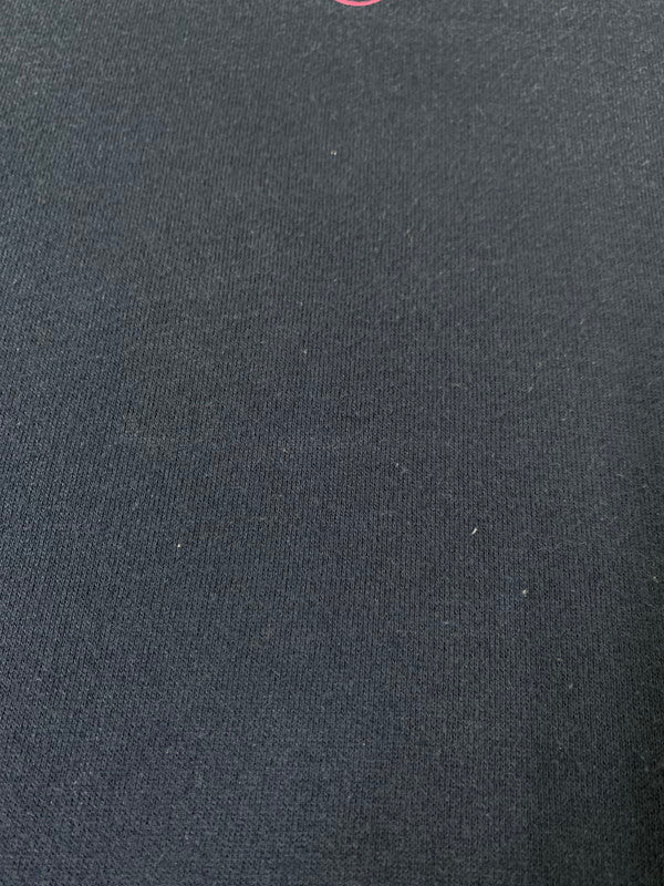 【中古品】【メンズ】 UNIFORM EXPERIMENT ユニフォームエクスペリメント FRAGMENT DESIGN SWEAT SHIRT UE-230002 23SS フラグメントデザイン スウェットシャツ 長袖 トレーナー メンズ トップス 142-260424-em-25-min カラー：ネイビー 万代Net店