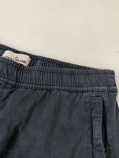 【中古品】【メンズ】 STONE ISLAND ストーンアイランド 771531314 ガーメントダイ コットンウール ストレッチ サテン カーゴパンツ ボトムス 152-260424-jt-31-min サイズ：W34 カラー：ネイビー 万代Net店