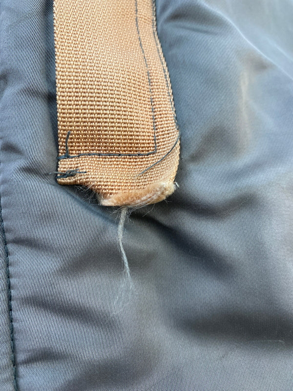 【中古品】【メンズ】 LUCKY STRIKE ラッキーストライク MA-1 FLIGHT JACKET フライトジャケット アウター 146-260604-AS-33-min サイズ：L カラー：グレー 万代Net店