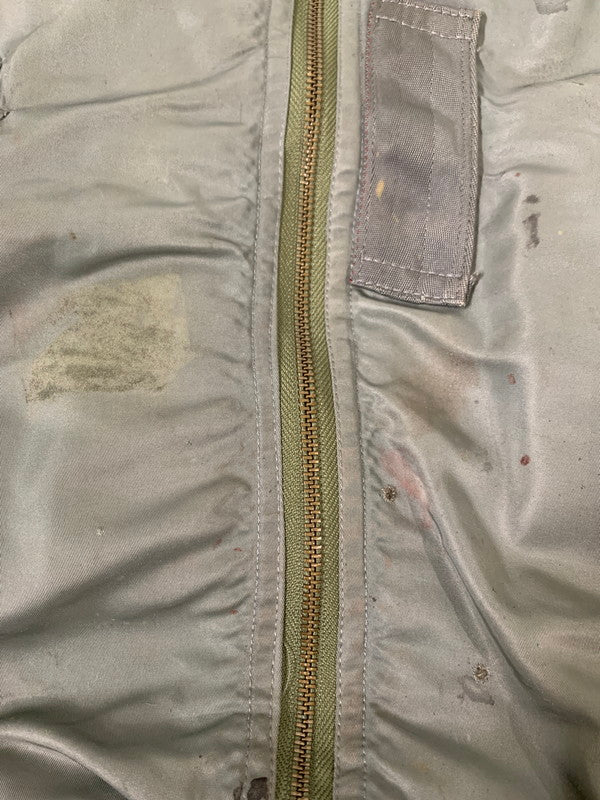 【現状渡し品】【メンズ】 USAF 50 S初期型 L-2B FLIGHT JACKET BLUE ANCHOR社 フライト ジャケット アウター 146-260424-jt-36-min サイズ：L カラー：ライトオリーブ 万代Net店