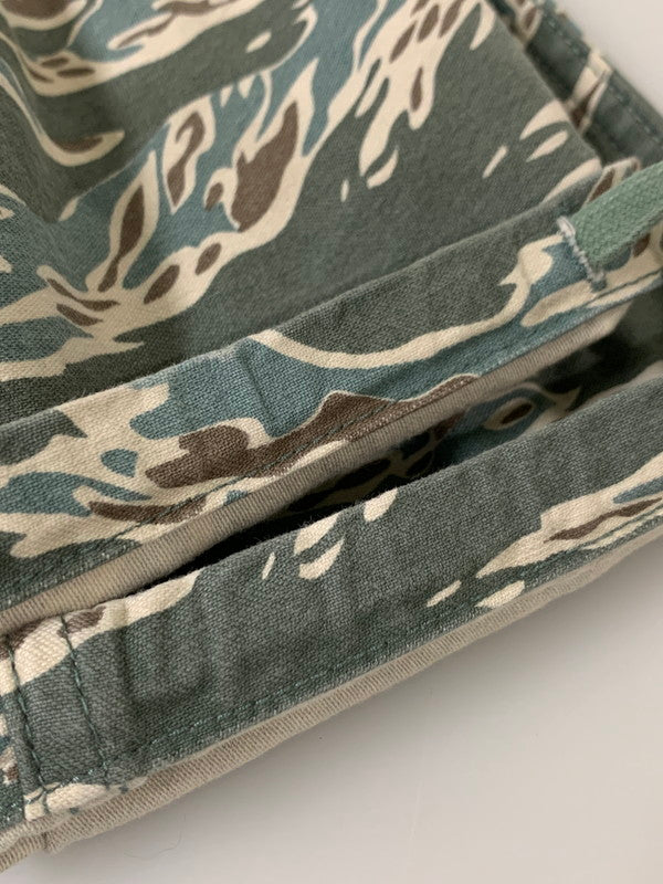 【中古品】【メンズ】 UNDEFEATED アンディフィーテッド CARGO PANTS カーゴパンツ メンズ ボトムス 153-260424-em-31-min サイズ：W30 カラー：グリーン系 万代Net店